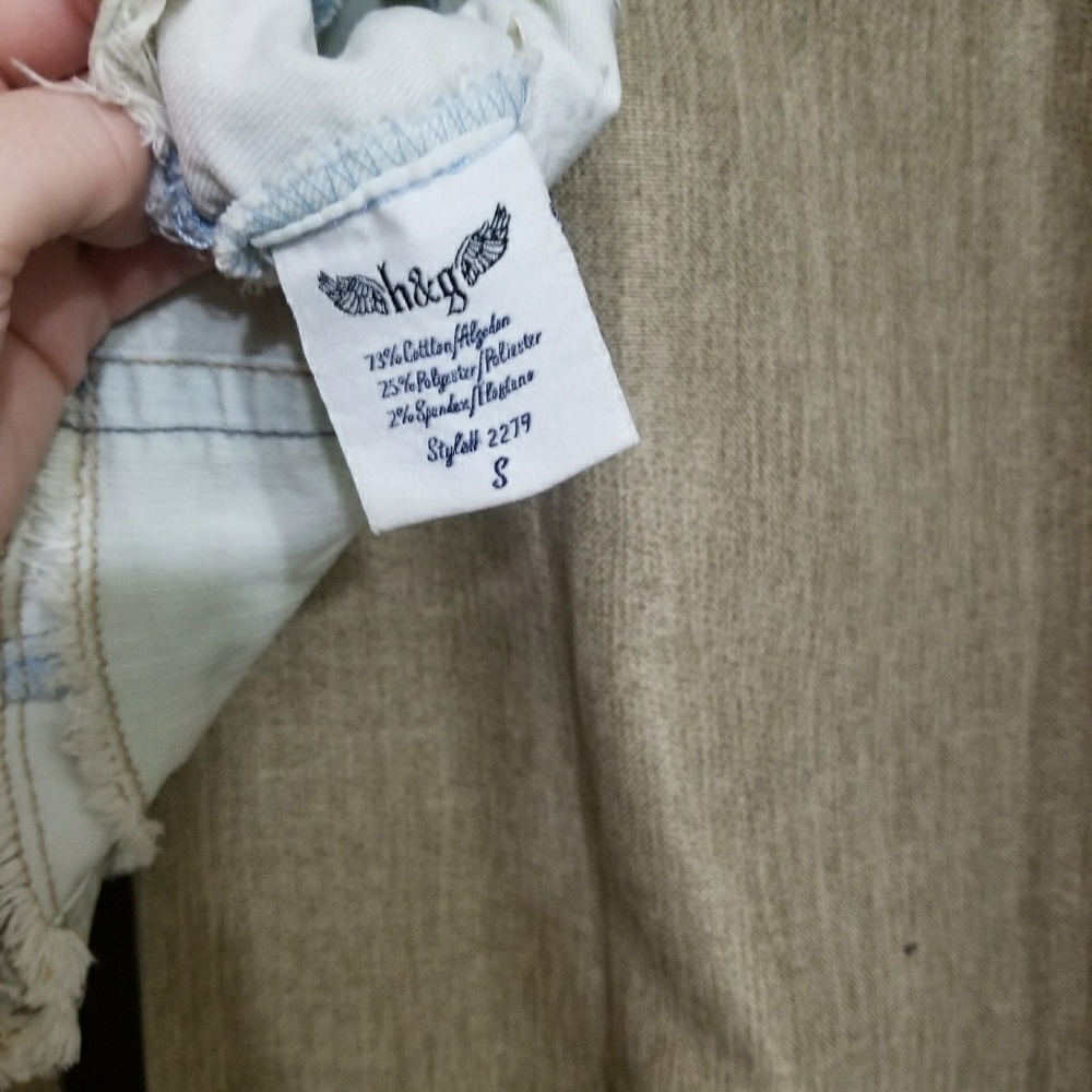 Small - Picture 2 of 2